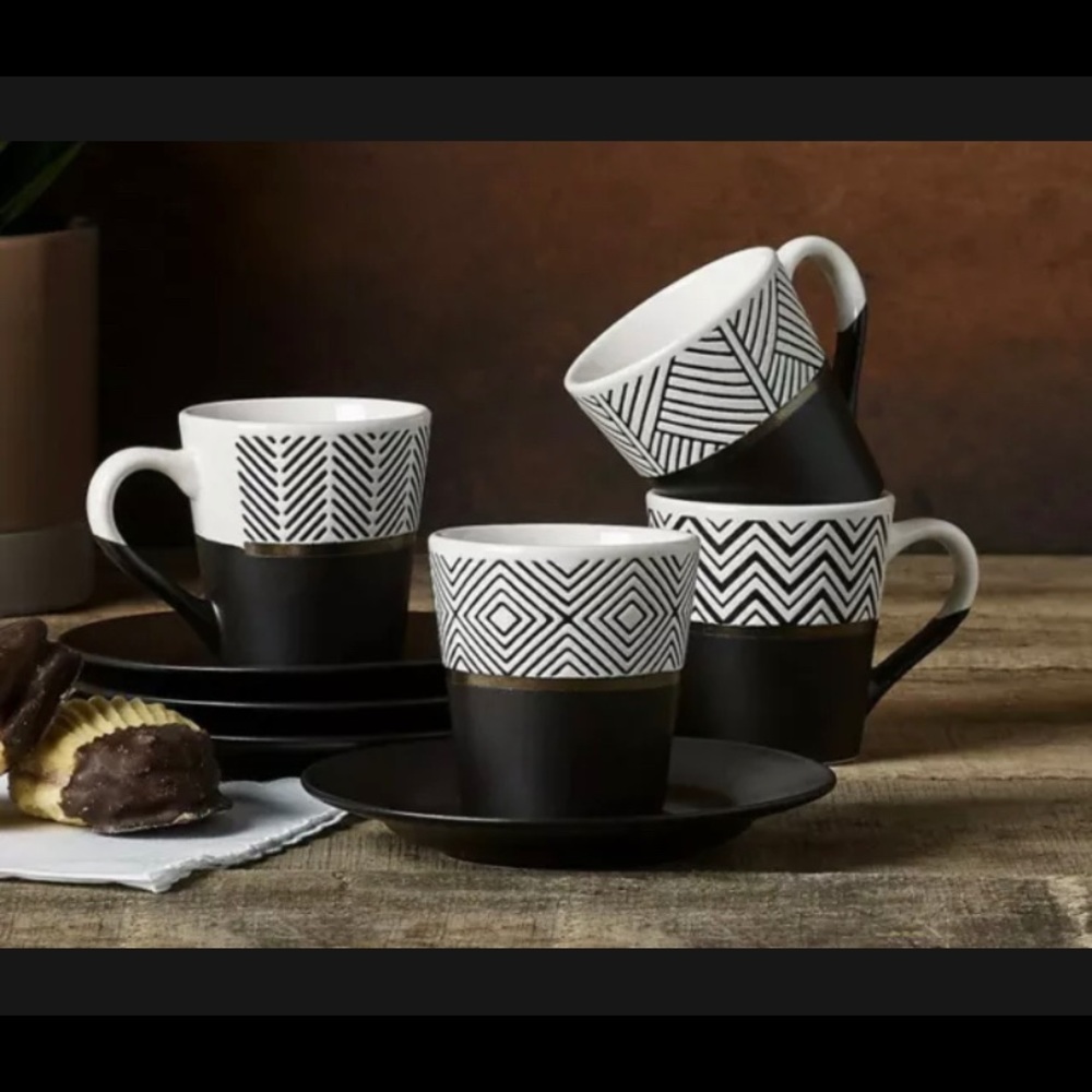 4 Tabletops Gallery Italianate Demitasse Espresso Cups Plates modern geometric